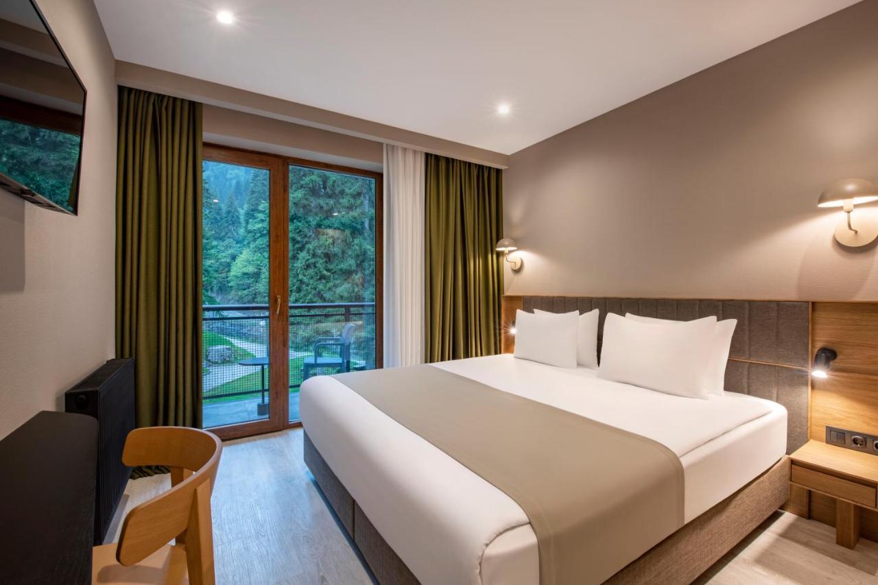 Hotel New Sairme Exteriér fotografie